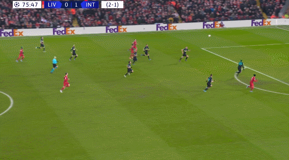 TA跟队：谢什科的谈判周三开始有进展，曼联还处于试探性阶段