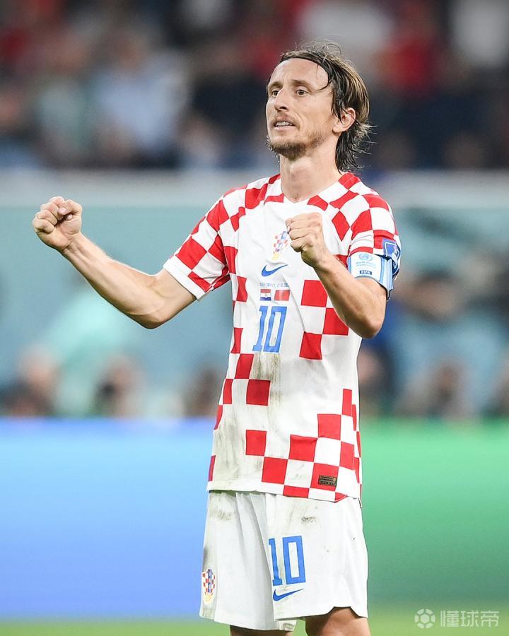 意媒：贡多齐可能在冬窗离开拉齐奥，标价至少3000万欧元